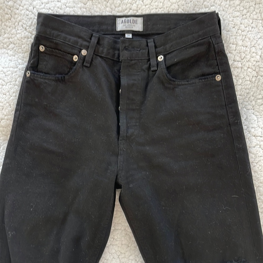 Agolde jet black Jamie style jeans. Knees are distressed. Worn and washed 2-3x